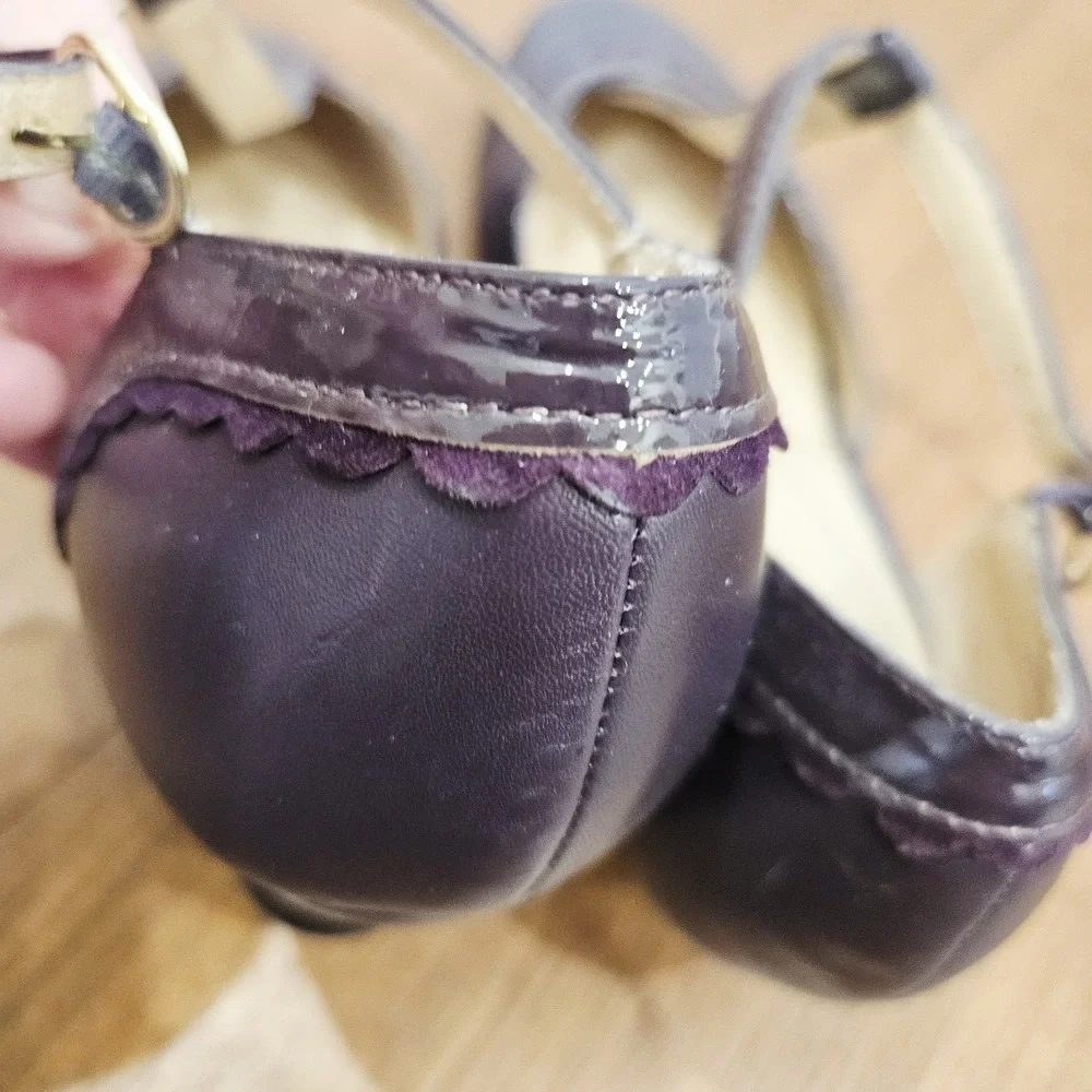 Hotter Plum Leather T-Strap Mary Jane Heel Pumps Scalloped Trim  US 9